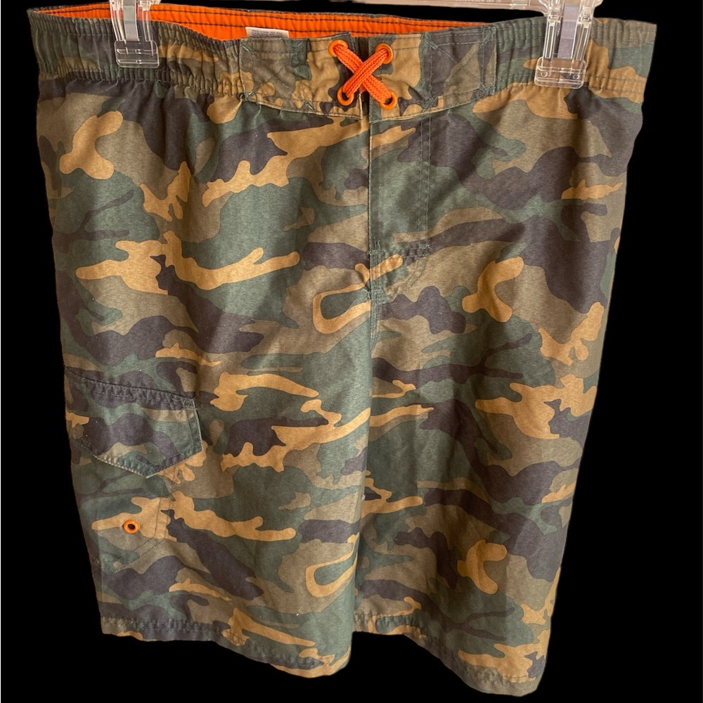 OP Boys Sz 10/12 Camouflage No visible Flaws.